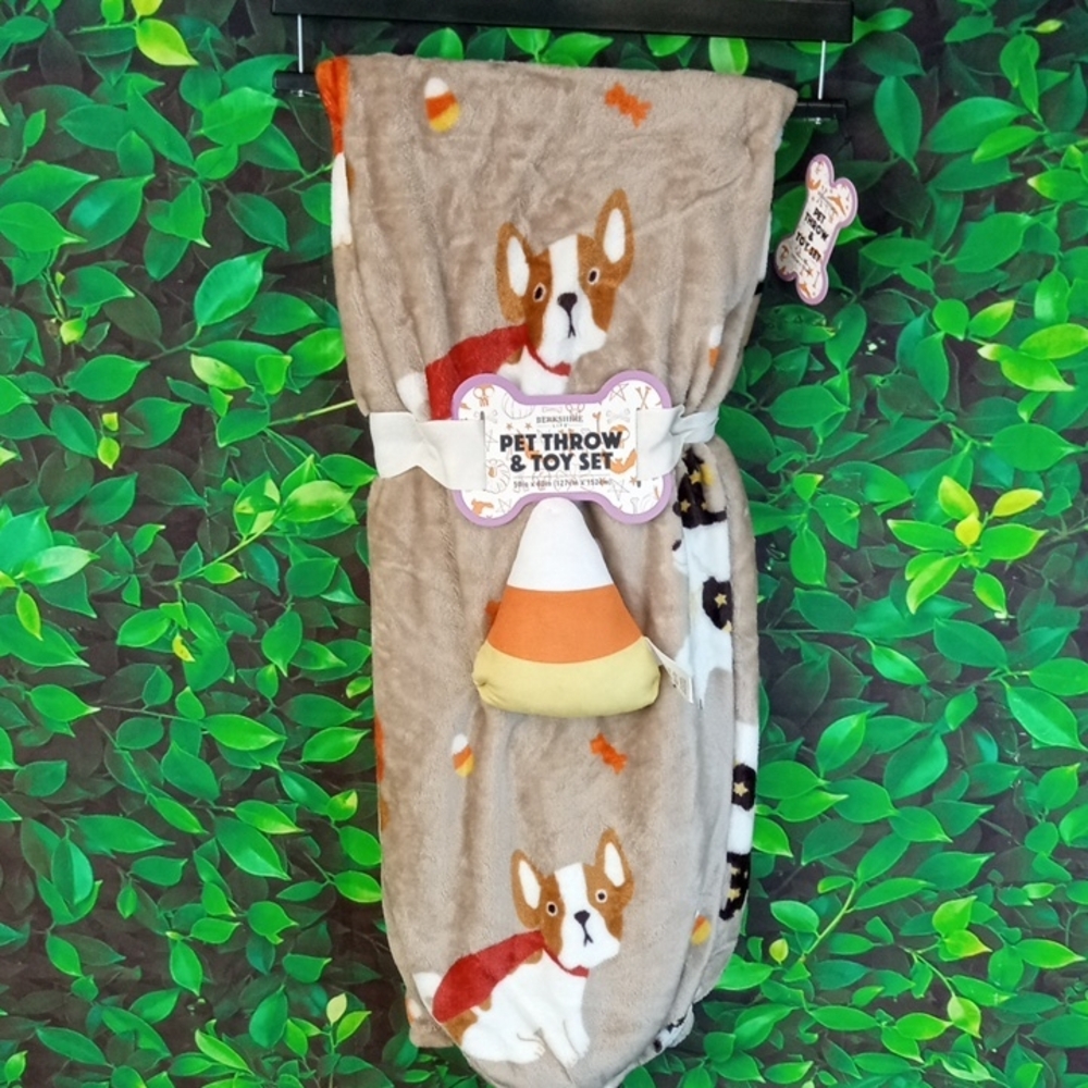 🐾🍒 Berkshire Life Fall Pet Throw Blanket & Toy Set